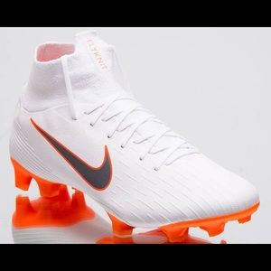 Nike Mercurial Superfly VI Pro FG Soccer Cleats